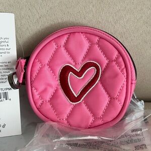 NWT Lug Embroidered Circle Pink  Pouch in Peefectly Pink 🩷